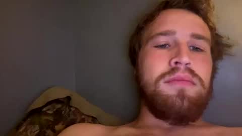 Snapshot of kylelovepussy69 chatting on September 15, 9:10 am kylelovepussy69 online show from September 15, 9:10 am