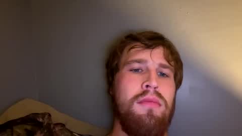 Snapshot of kylelovepussy69 chatting on September 19, 9:10 am kylelovepussy69 online show from September 19, 9:10 am