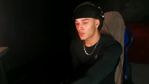 KyleWhiteDGS online show from December 15, 3:24 am