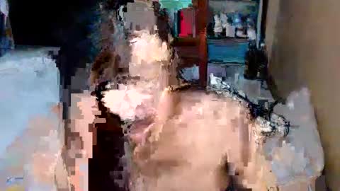 Snapshot of kylieebarbie97 chatting on October 6, 11:59 am IG itsmesamiiee1 online show from October 6, 11:59 am