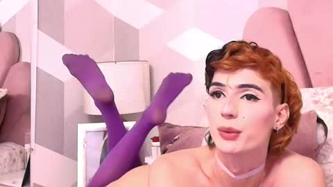 Kylie jl online show from January 5, 8:01 pm