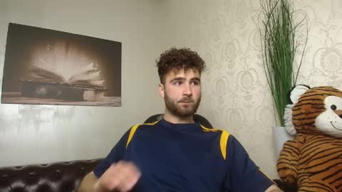 KyloEast online show from April 21, 7:14 am
