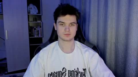 Kyroro online show from January 10, 8:04 pm