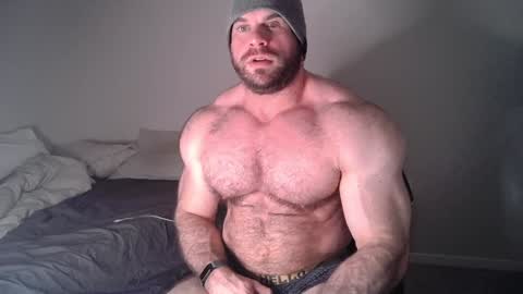 Snapshot of l0v35_2_5p00g3 chatting on December 15, 8:41 am l0v35_2_5p00g3 online show from December 15, 8:41 am