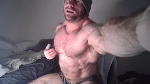 Snapshot of l0v35_2_5p00g3 chatting on January 20, 6:21 am l0v35_2_5p00g3 online show from January 20, 6:21 am