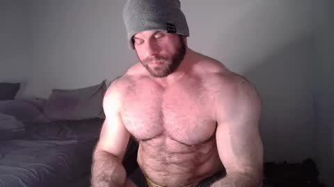 Snapshot of l0v35_2_5p00g3 chatting on March 4, 12:18 am l0v35_2_5p00g3 online show from March 4, 12:18 am