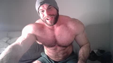 Snapshot of l0v35_2_5p00g3 chatting on December 20, 7:33 am l0v35_2_5p00g3 online show from December 20, 7:33 am