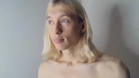 Adonis online show from March 5, 4:57 am