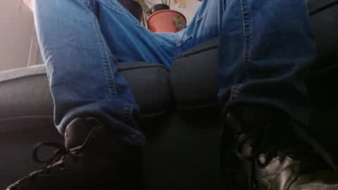 Snapshot of laidback_and_chill chatting on January 13, 5:12 am Rick online show from January 13, 5:12 am