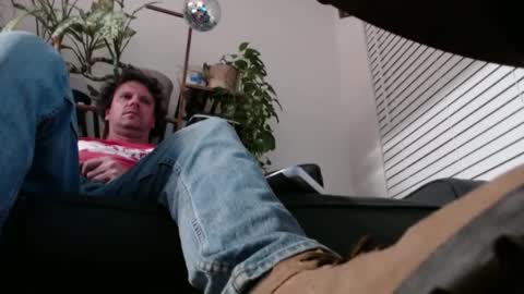 Snapshot of laidback_and_chill chatting on December 15, 4:18 am Rick online show from December 15, 4:18 am