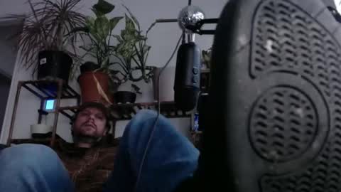 Snapshot of laidback_and_chill chatting on December 10, 10:49 pm Rick online show from December 10, 10:49 pm