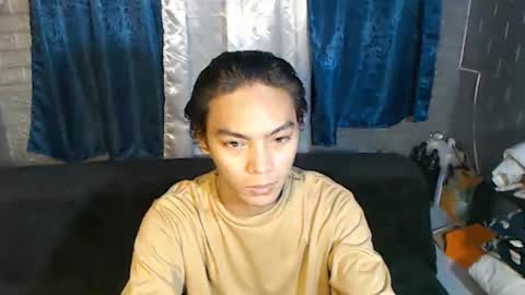 lalakinghugecock_2 online show from January 2, 2:02 pm