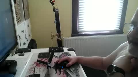 lamabama online show from March 19, 1:25 pm