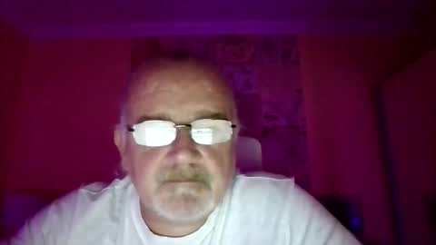 Snapshot of lamabama chatting on October 12, 9:53 pm lamabama online show from October 12, 9:53 pm