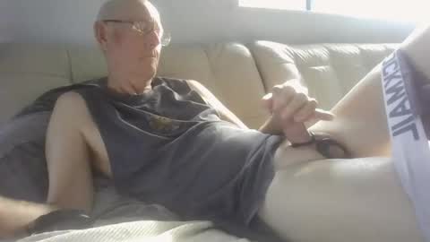 largerthan-   say hi on entry online show from April 3, 9:44 pm