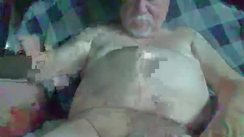 larryw01 online show from June 4, 2:34 pm