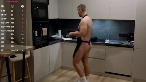 Lars online show from October 10, 9:07 pm