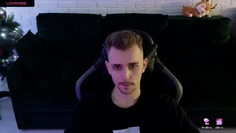 Lars online show from December 30, 3:36 am