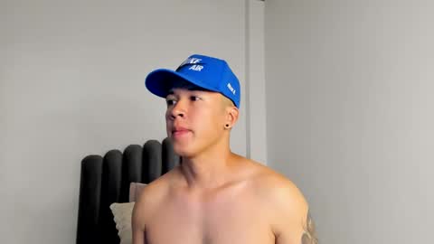 lass_nazar online show from December 3, 2:45 am