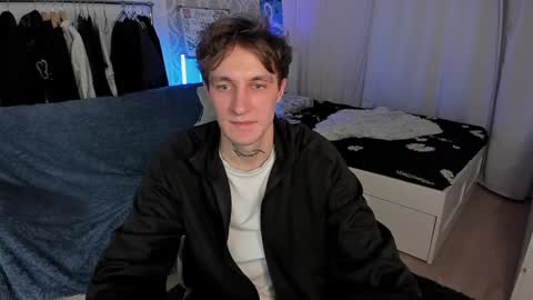 acie online show from December 8, 7:22 pm