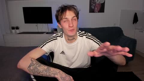 acie online show from December 18, 7:30 pm