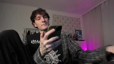 acie online show from September 9, 5:34 pm