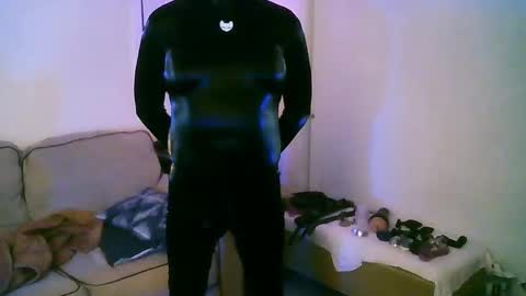 latexminheadroom online show from October 19, 3:22 am