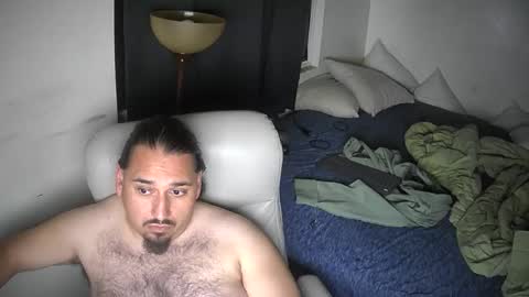 Snapshot of latinbb3030 chatting on October 24, 8:05 am LatinoBB online show from October 24, 8:05 am