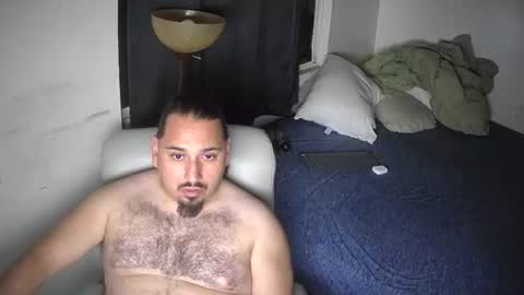 Snapshot of latinbb3030 chatting on October 29, 4:15 am LatinoBB online show from October 29, 4:15 am