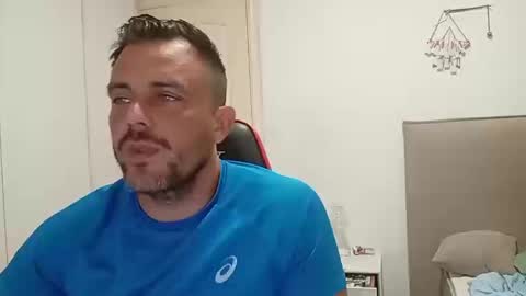 LatinBlueBoy online show from September 22, 8:41 pm