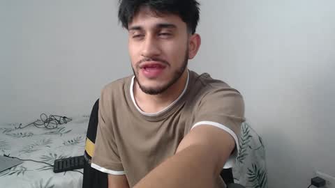 camilo online show from December 28, 4:51 am