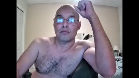 Snapshot of latinoinfla chatting on December 23, 1:08 am latinoinfla online show from December 23, 1:08 am