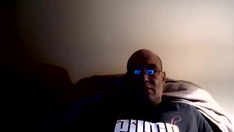 Snapshot of latinoinfla chatting on September 10, 1:59 am latinoinfla online show from September 10, 1:59 am