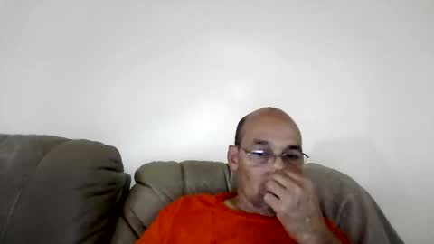 Snapshot of latinoinfla chatting on September 20, 9:26 pm latinoinfla online show from September 20, 9:26 pm