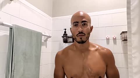 latinomixedbbc online show from October 11, 9:41 pm