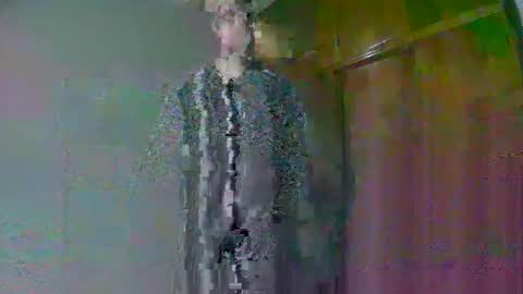 Lautaro online show from May 2, 7:11 am