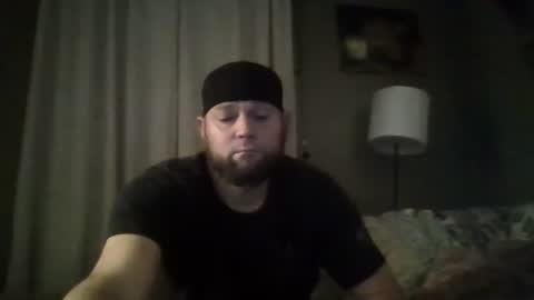 Snapshot of layinlow42 chatting on January 2, 3:37 am layinlow42 online show from January 2, 3:37 am