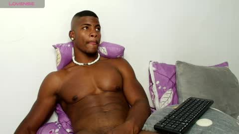 Lebron online show from April 7, 11:38 pm