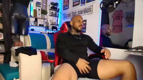 leenar_key online show from February 23, 10:00 pm