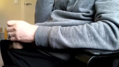 leffe84 online show from March 5, 9:27 am