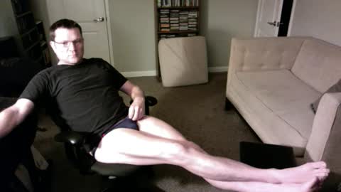 Snapshot of legs999 chatting on October 1, 12:31 pm legs999 online show from October 1, 12:31 pm