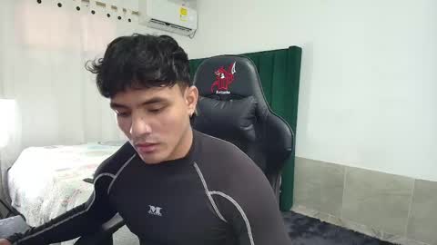  Lei  online show from September 12, 7:36 pm