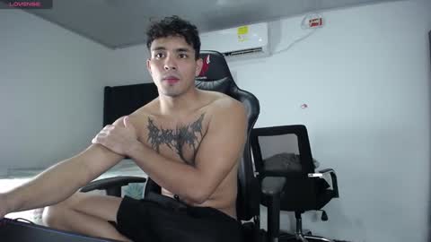  Lei  online show from December 28, 10:44 pm