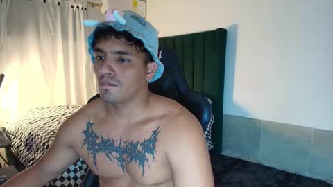  Lei  online show from October 31, 11:30 pm