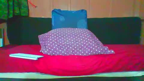 Snapshot of lemao77 chatting on September 12, 2:33 am SEX  MASTER online show from September 12, 2:33 am
