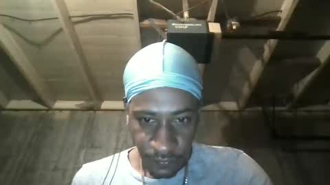 leo199984 online show from October 18, 5:23 am