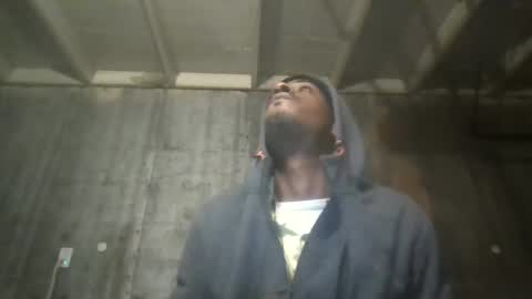 leo199984 online show from March 1, 4:15 am