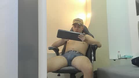 Leo Lamech online show from February 21, 12:06 pm