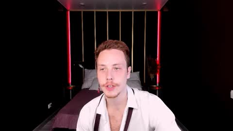 Snapshot of leo_mooree chatting on October 23, 9:40 pm Leo online show from October 23, 9:40 pm