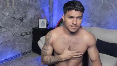 Leo independent model online show from September 20, 12:10 am